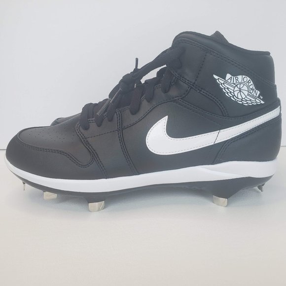 jordan retro 1 cleats